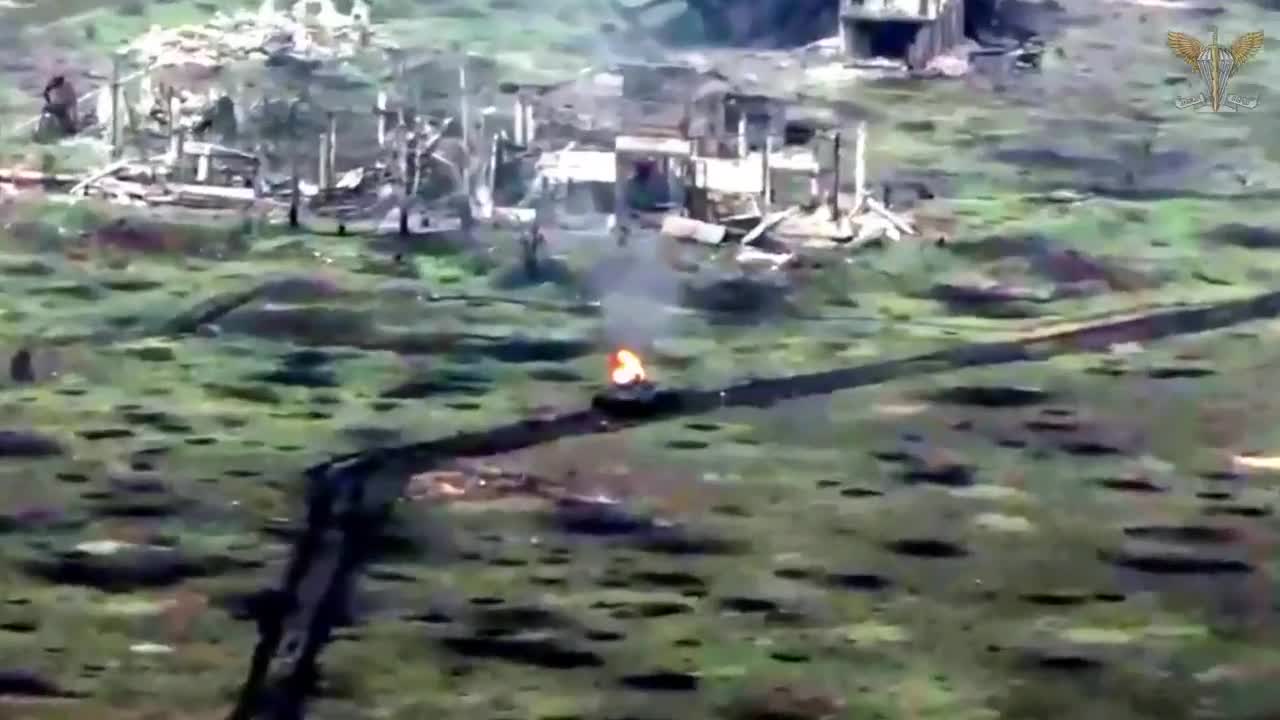 Ukrainian 79th Airborne Brigade Destroying a Russian Tank With Anti-Tank Mines