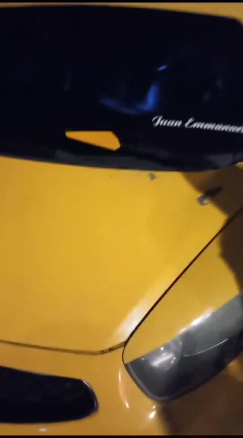 Taxista atropella agente de tránsito