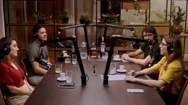 MÍDIA E MANIPULAÇÃO