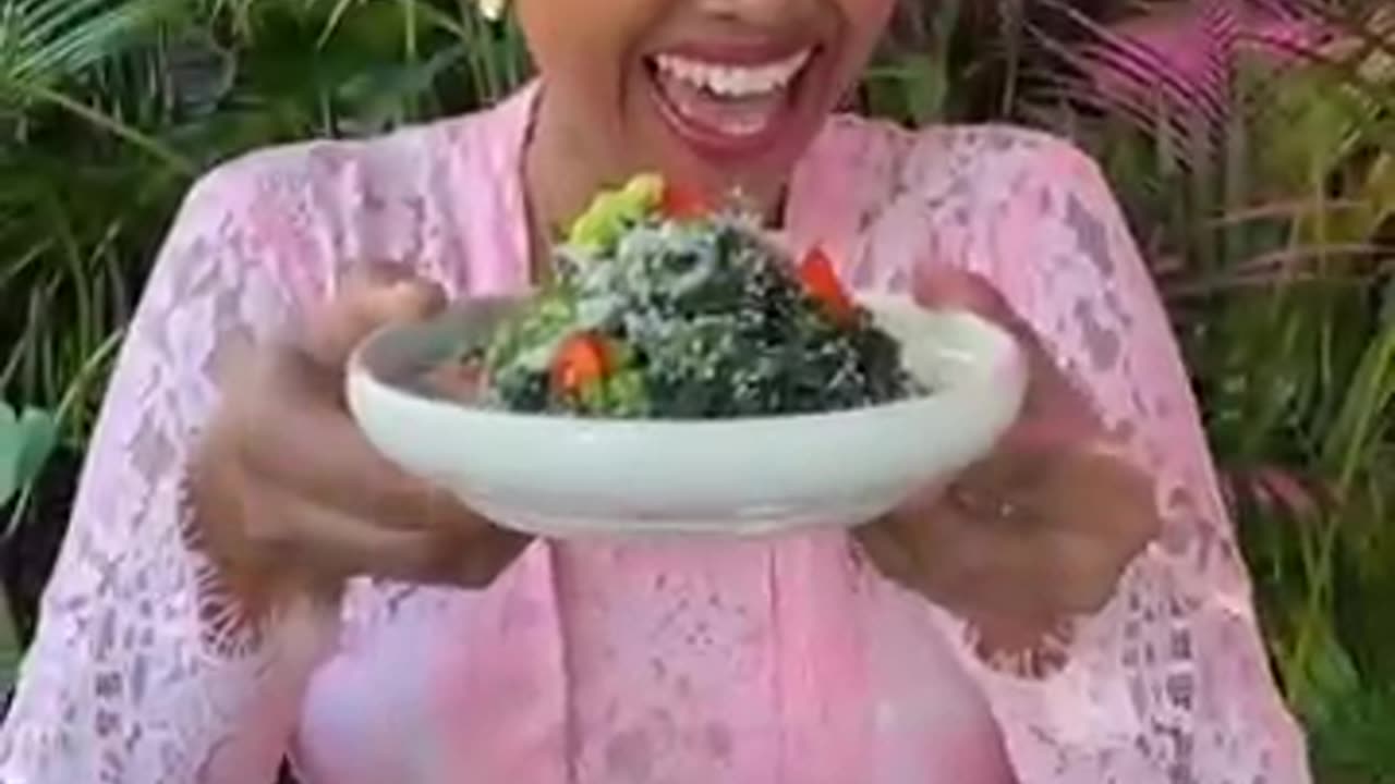 Bulung Boni Kuah Putih or Balinese Style Seaweed Salad with Fresh Grated Coconut🙏🏽😊 #bali