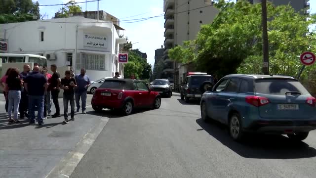 Woman storms Lebanon bank to take her own money