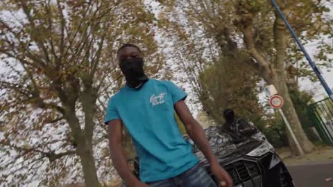 No Blaze - Freestyle Les Microbes (Clip Officiel)