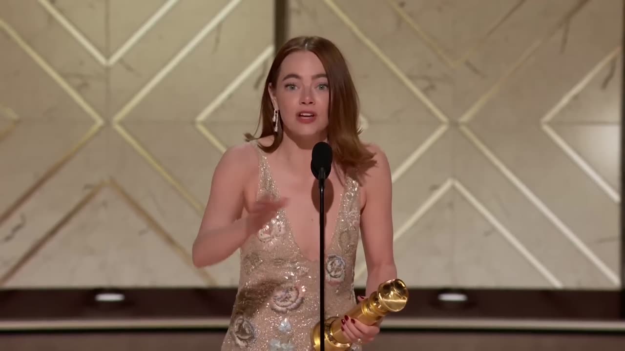 Emma Stone Wins Best Female Actor – Motion Picture Musical_Comedy I 81st Annual Golden Globes