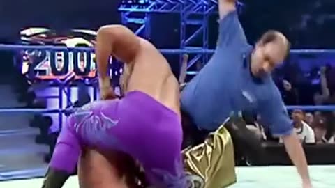 Rey Mysterio hits 2 619's