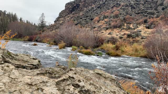 Central Oregon – Steelhead Falls – Crooked River Basin – 4K