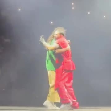 Fan of Drake and J Cole Comments on First Person Shooter song