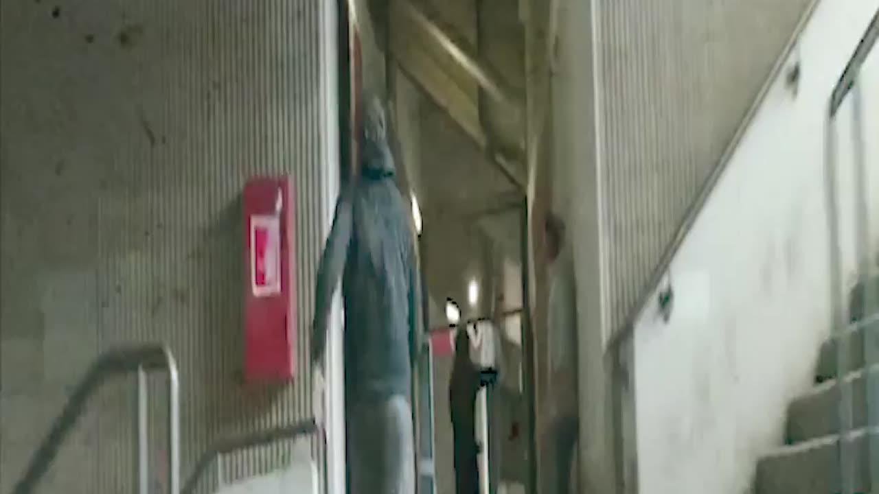 Move clip