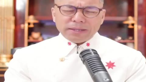 20220612文贵先生直播： #中共国军人 就三种，没有能打仗的：1. 绝对 #愚蠢，纯工具式人物；2. 绝对 #骗子，所谓的军事宣传家、思想家；3. 100% #流氓，用钱、色混出来的！