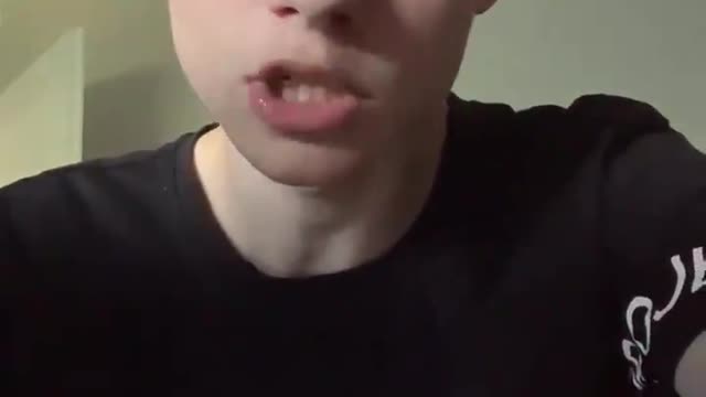 [French Audio] Testimony of an influencer in rage against the current media treatment on health pass