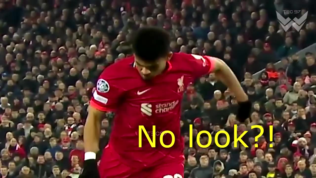 Funny reaction moments in Football