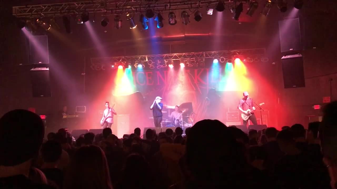 The Plot In You live Hartford, CT November 2017 (2)
