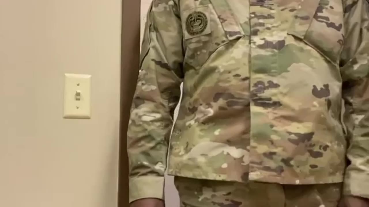 When 1SG looking for his soldiers