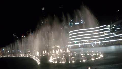 Burj Khalifa fountain dancing show