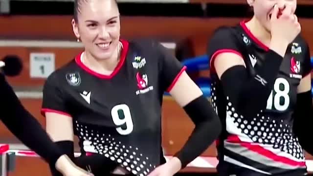 Funny moments _ volleyball _ played_ by _world beautiful_ girls