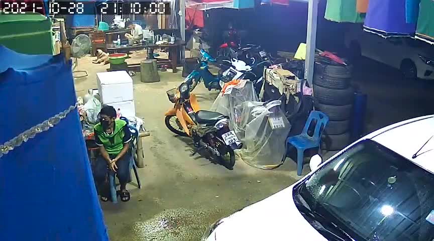 Close Lightning Shakes Camera