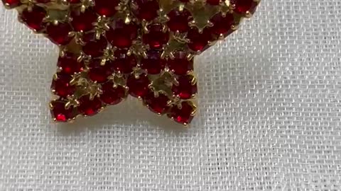 18KGP Red Star Earrings. Made with Swarovski Crystals. Rare Find. Party. Event.
