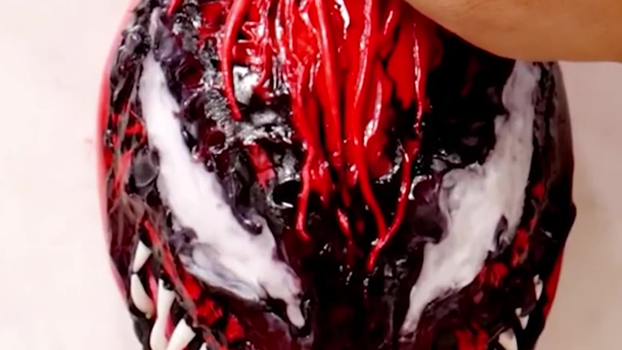 CARNAGE CAKE! | Venom There will be Carnage