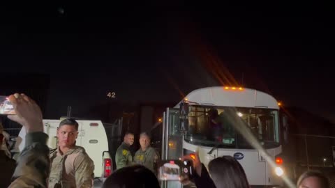 Border Patrol turns media away as busses get loaded