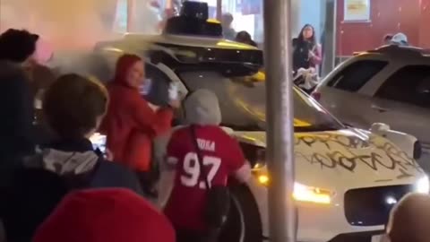 A Google "self-driving" 5G vehicle (i.e. driverless) suffered a sudden fire in San Francisco