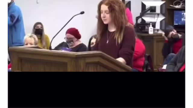 Student speaks at school board meeting