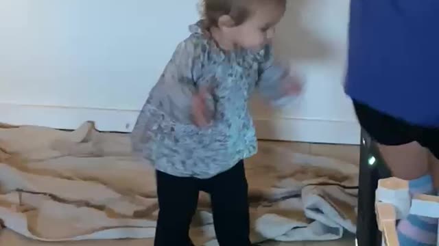 Family - Sage dance'n with Big Sis