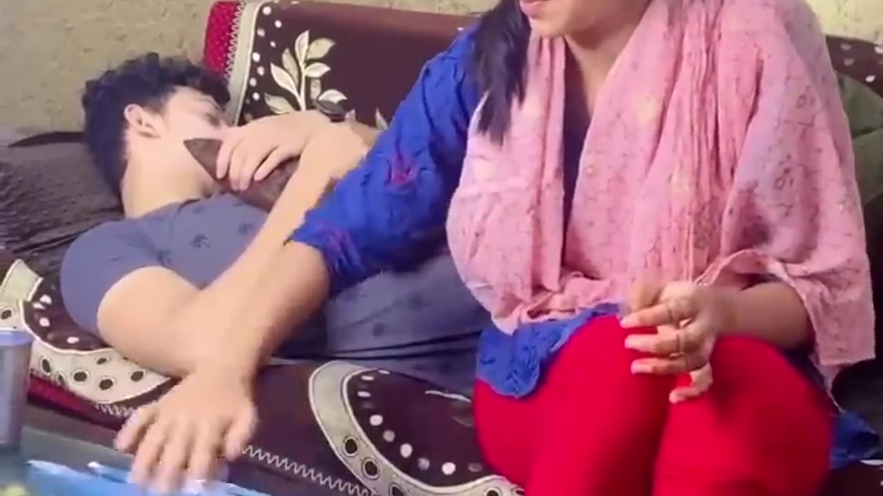 Biwi hai ki dushman