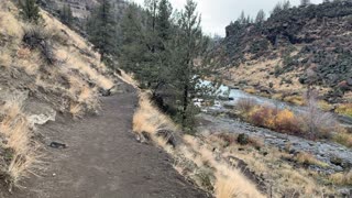 Central Oregon – Steelhead Falls – Riverside Desert Trail – 4K