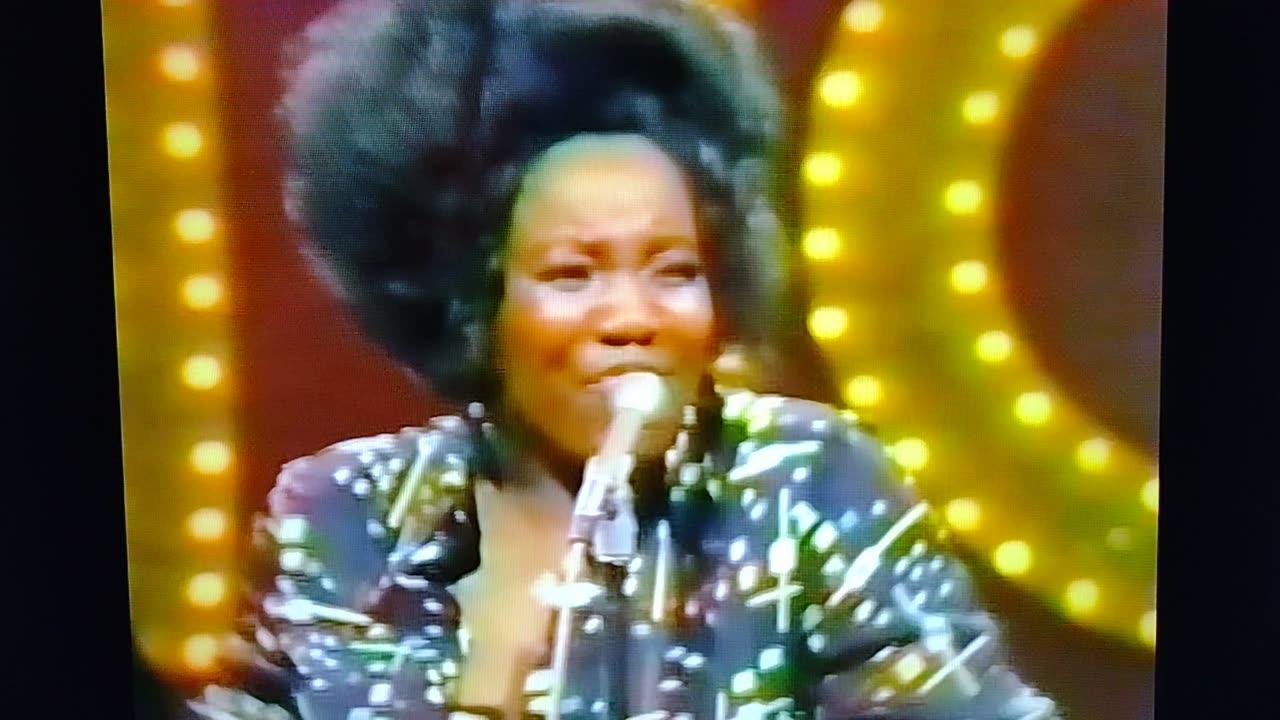 Sisters Love (on Soul Train) I Could Never Be A Better Man Than You, Gimme Your Love 1973