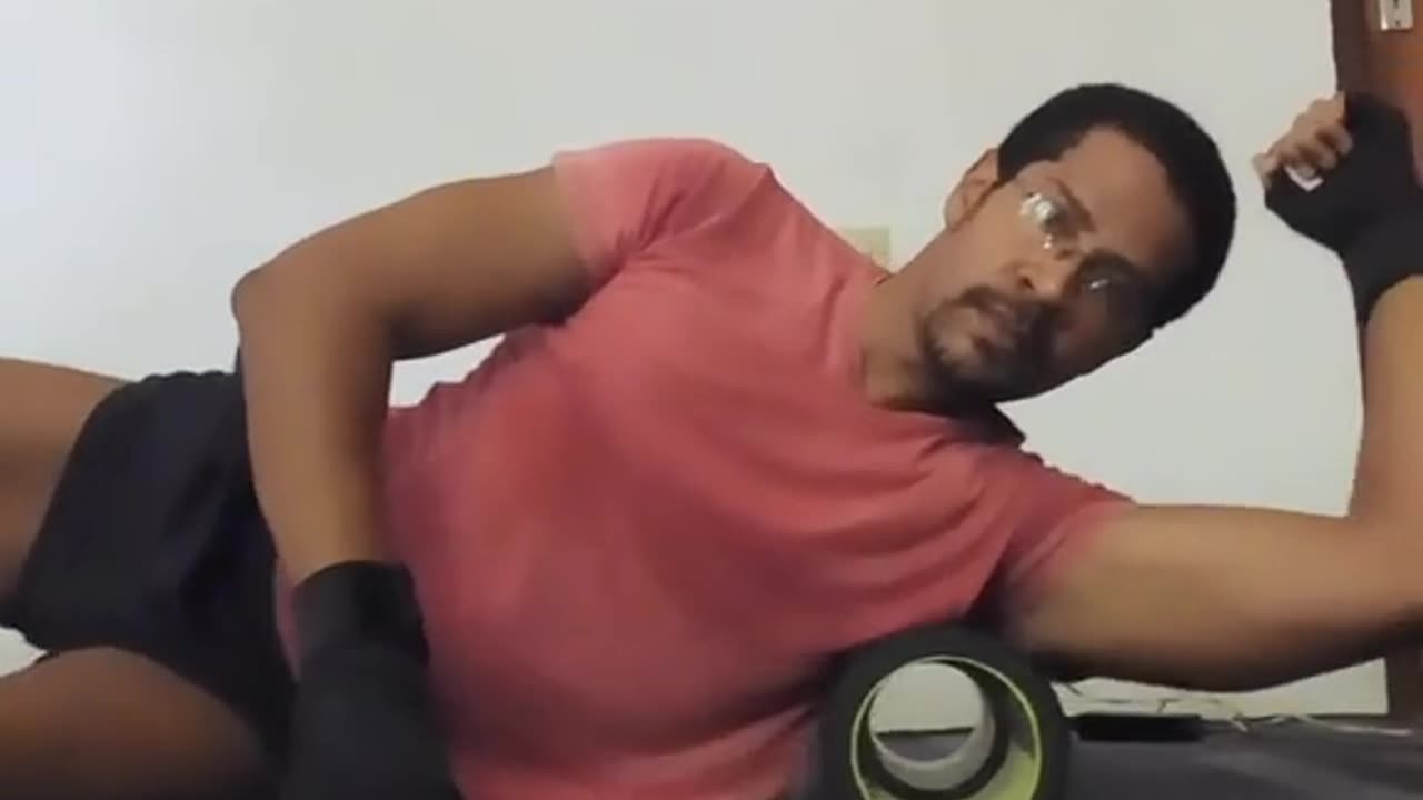 Shoulder Lat Foam Roll Try It Out (22 March 2023)