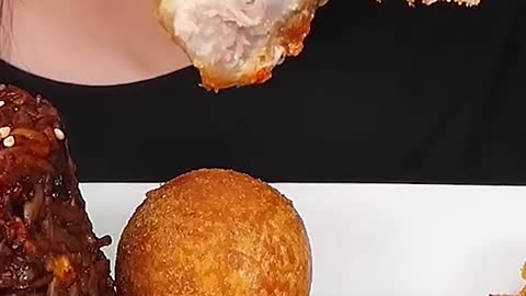 Black Bean Rice, Fried Chicken, Cheese Balls #zoeyasmr #zoeymukbang #bigbites #mukbang #asmr #food #