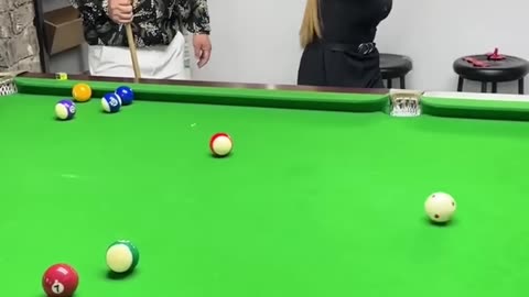 How to win at billiards 🎱 funny videos