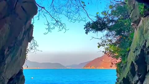 Beautiful scenery. Come and have a look