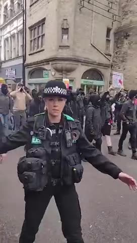 Ordinary decent citizens are protesting against "15 minute cities"