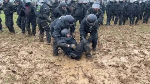 The Berlin police are fighting against nature.