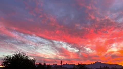 I just couldn't help sharing a few more golf course sunsets!!