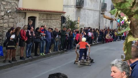 Carette races for teen boys in Sicignano Italy