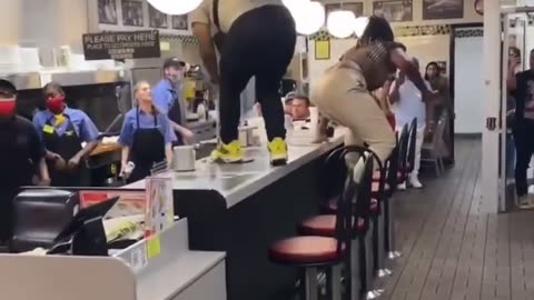 Waffle House Mayhem 🧇🤬