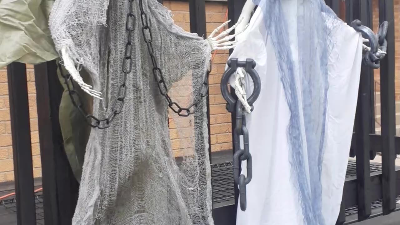 FIVE NIGHTS AT BERTY'S