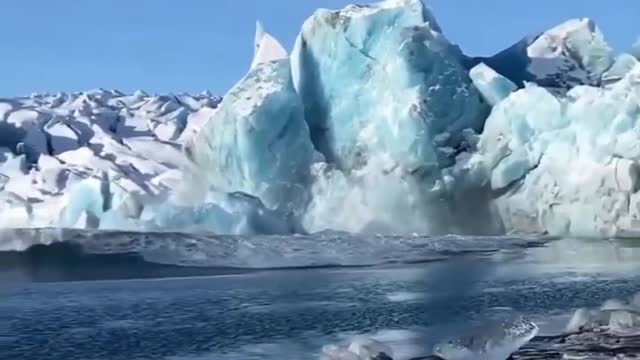 landslide on the iceberg