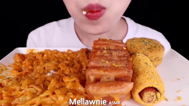 ASMR MUKBANG｜CHEESY CARBO FIRE NOODLES, CHEESE SPAM, CORN DOGS 꾸덕 까르보 불닭볶음면, 치즈스팸 EATING SOUNDS 먹방