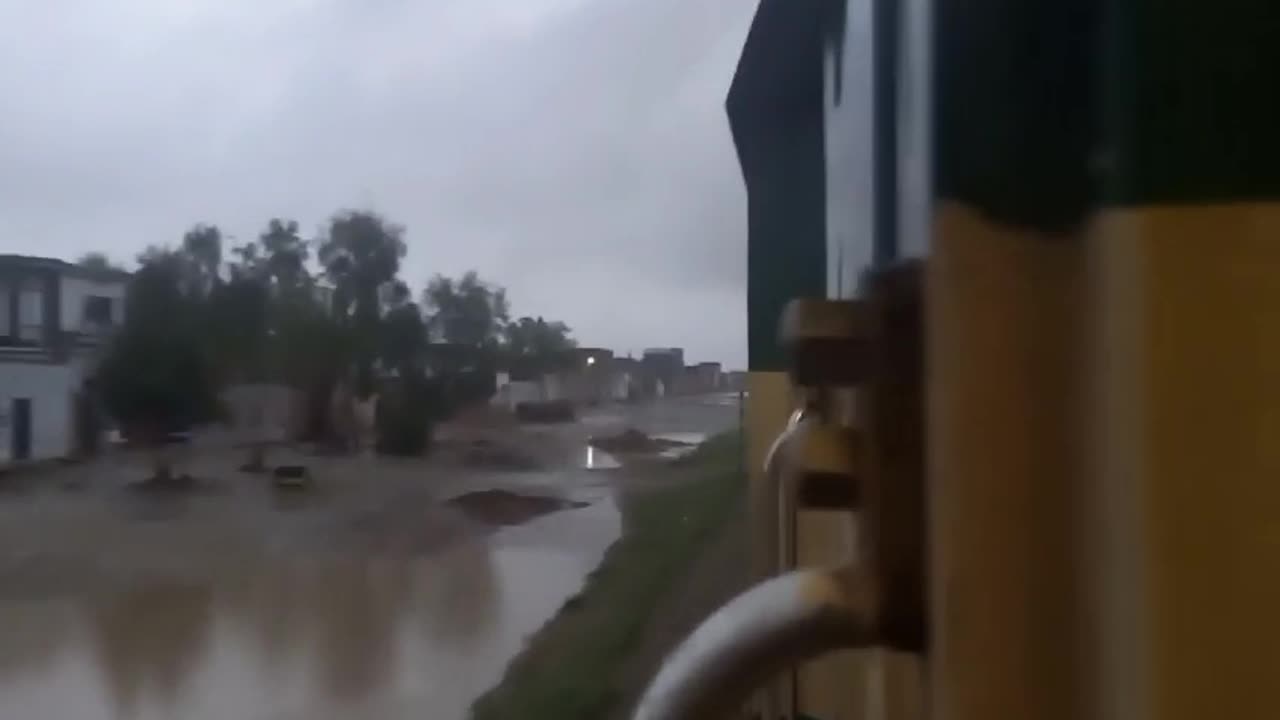 Pakistan Train