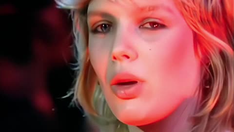 Kim Wilde - Kids In America (Top Pops 26.02.1981) (Upscaled) 1080P