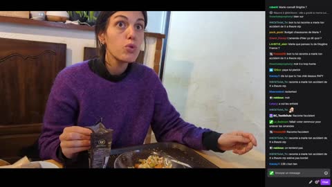 2022-11-24 (4bis.1) - Multiples unboxings devant Marie - Twitch Meutemediatique (version avec chat)