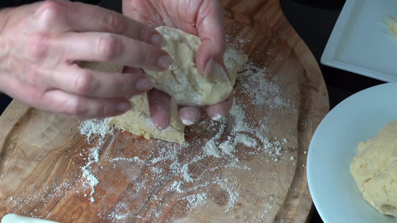 hai PATATE E POLLO prepara questi deliziosi burger !!! puoi servirli anche con il pane