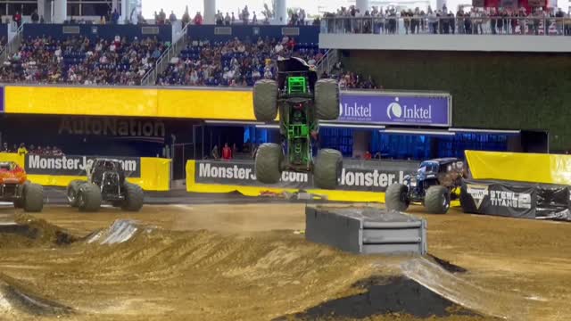 Monster Jam - Save Compilation 2022 Oke GOOD