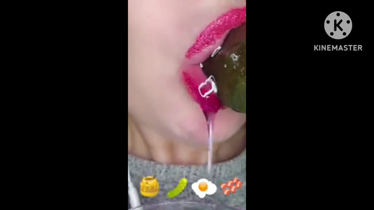 Eatnig emoji 1minute for sleep asmr video.eating Emoji oddly satisfying asmr video.