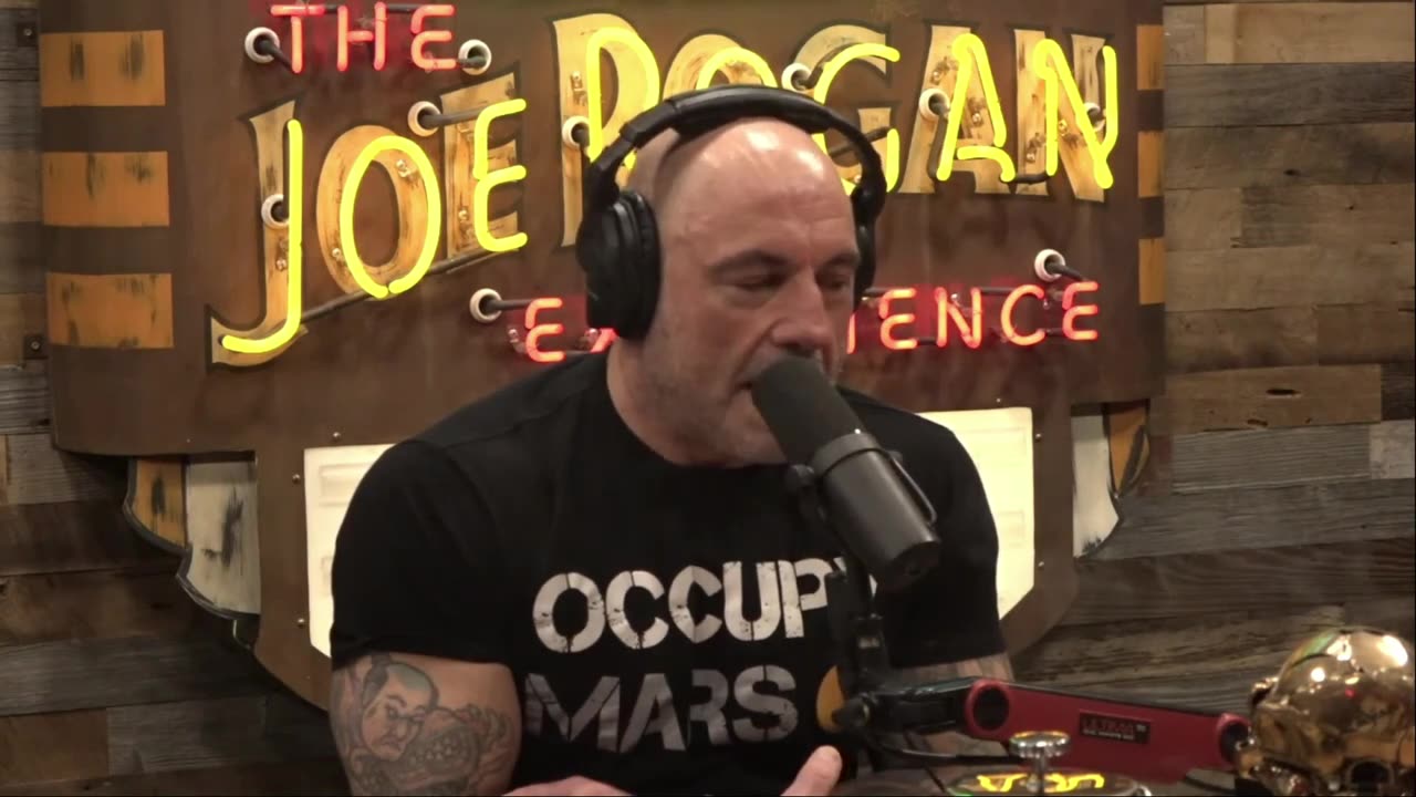 People Eat Baboons | Joe Rogan Experience