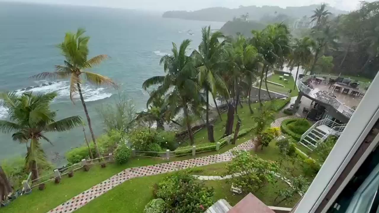 Sea view in rain ☔