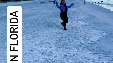 Filipina in Florida, USA! At Bradenton Beach this morning