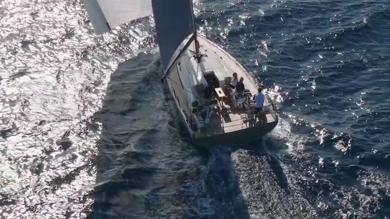 Beneteau First 44